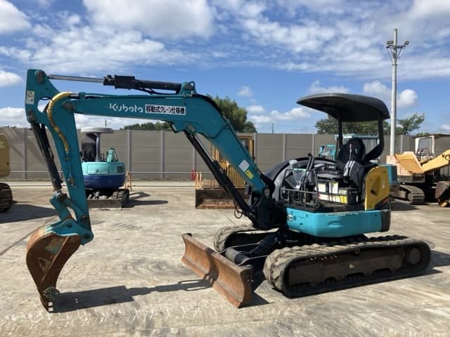 MINI EXCAVATOR — Auction (lot 8462-254)