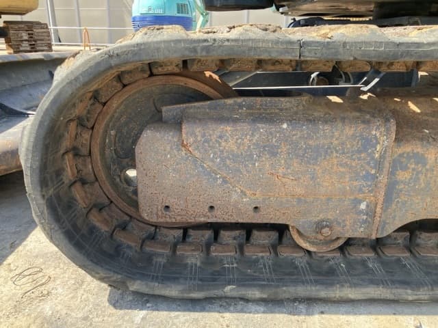 MINI EXCAVATOR — Auction (lot 8462-254)