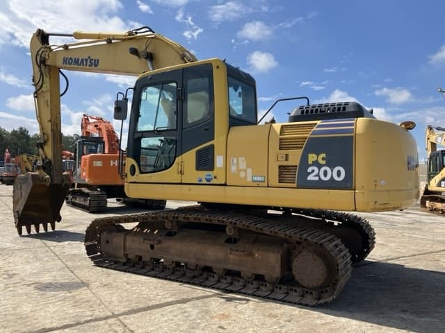 EXCAVATOR — Auction (lot 8462-258)