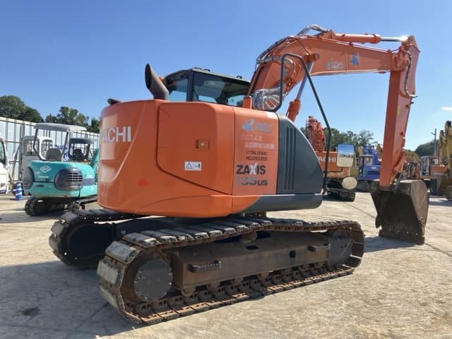 EXCAVATOR — Auction (lot 8462-281)