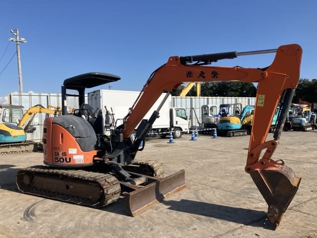 MINI EXCAVATOR — Auction (lot 8462-282)