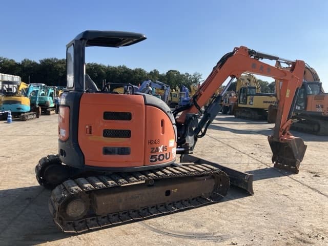 MINI EXCAVATOR — Auction (lot 8462-282)