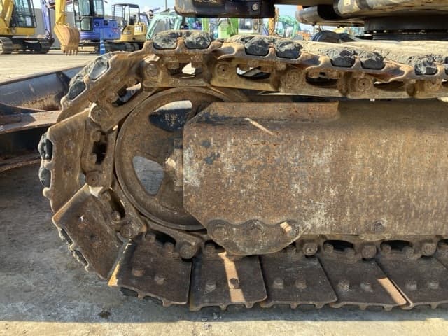 MINI EXCAVATOR — Auction (lot 8462-282)