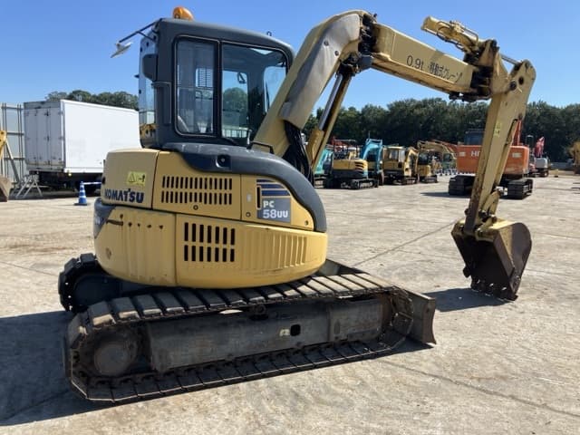MINI EXCAVATOR — Auction (lot 8462-287)