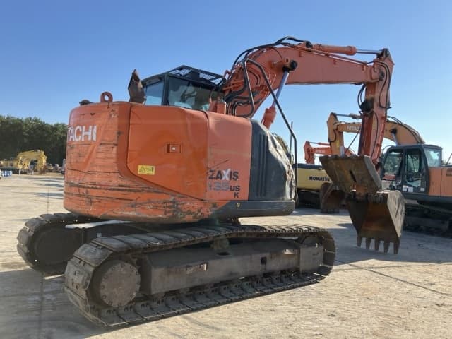 EXCAVATOR — Auction (lot 8462-289)