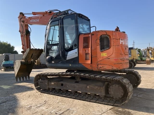 EXCAVATOR — Auction (lot 8462-289)
