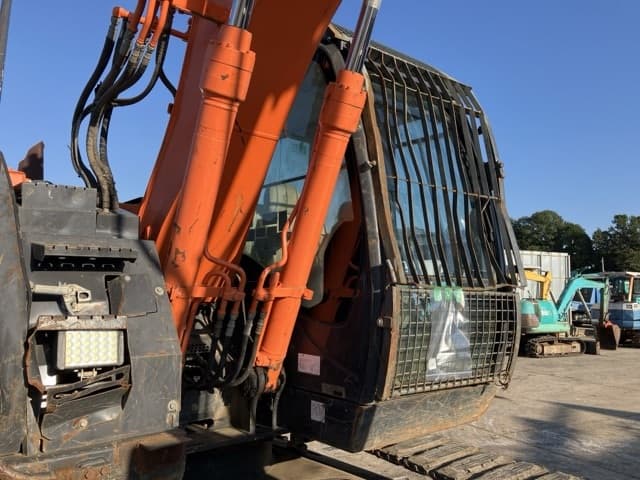 EXCAVATOR — Auction (lot 8462-289)