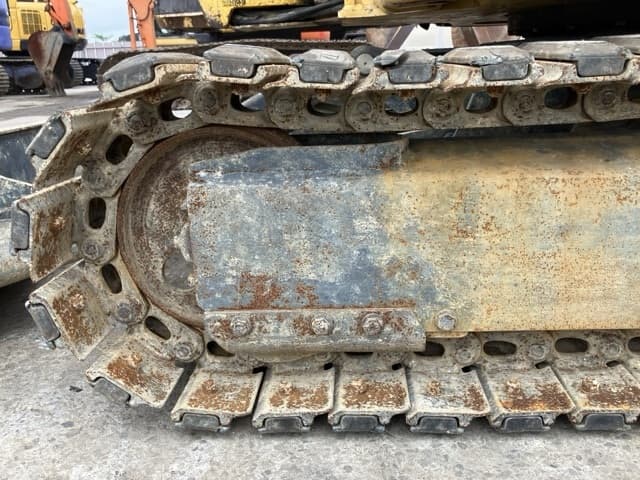 MINI EXCAVATOR — Auction (lot 8462-297)