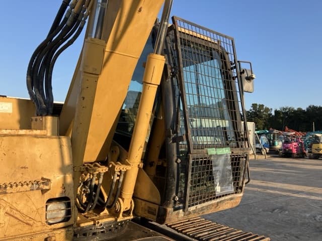 EXCAVATOR — Auction (lot 8462-307)