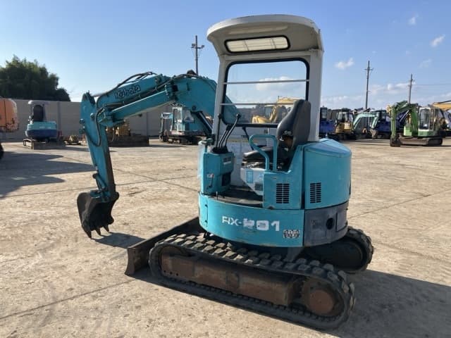 MINI EXCAVATOR — Auction (lot 8462-315)