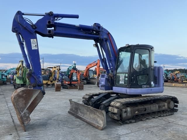 EXCAVATOR — Auction (lot 8462-320)