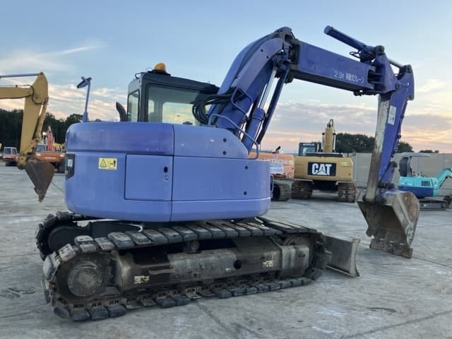 EXCAVATOR — Auction (lot 8462-320)