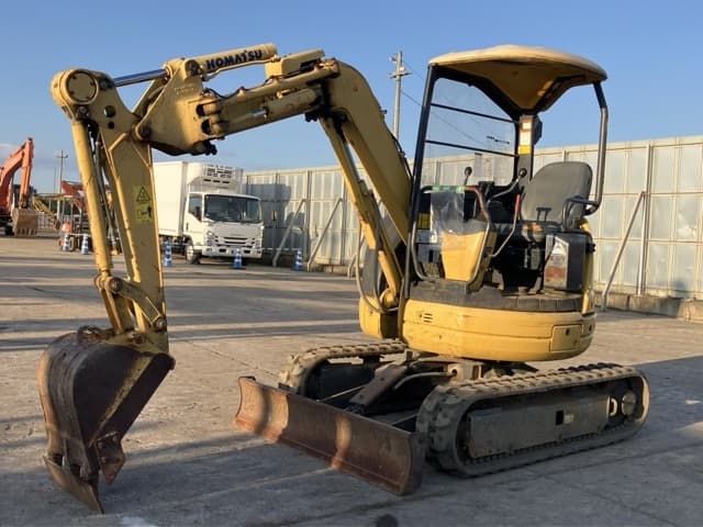 MINI EXCAVATOR — Auction (lot 8462-321)