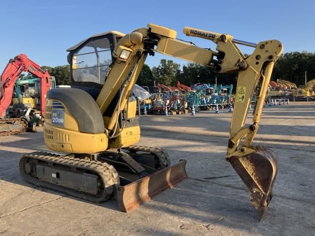 MINI EXCAVATOR — Auction (lot 8462-321)