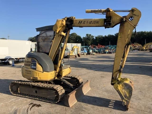 MINI EXCAVATOR — Auction (lot 8462-324)
