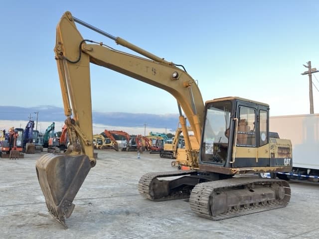 EXCAVATOR — Auction (lot 8462-332)