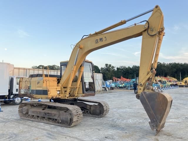 EXCAVATOR — Auction (lot 8462-332)