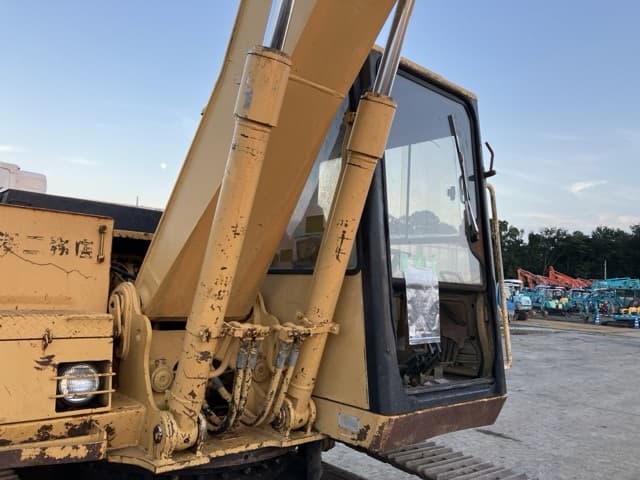 EXCAVATOR — Auction (lot 8462-332)