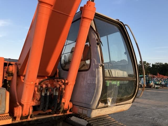 EXCAVATOR — Auction (lot 8462-340)