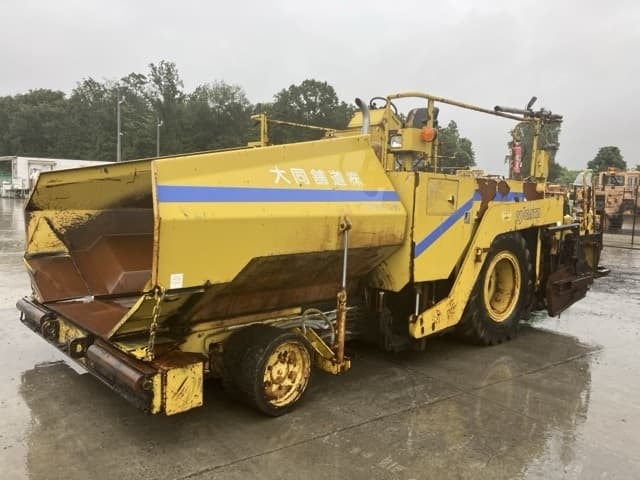 Asphalt finisher — Auction (lot 8462-379)