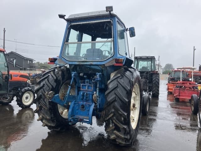 Tractor — Auction (lot 8462-3809)