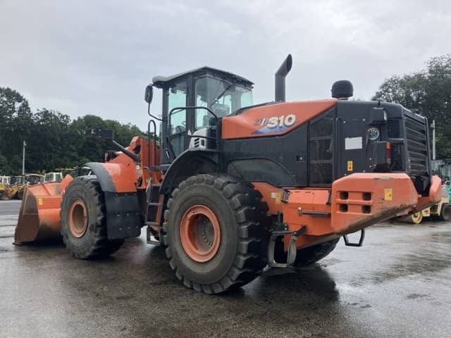 WHEEL LOADER — Auction (lot 8462-381)