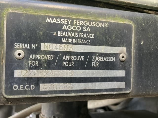 Tractor — Auction (lot 8462-3814)