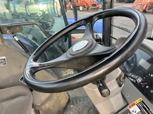 Tractor — Auction (lot 8462-3815)
