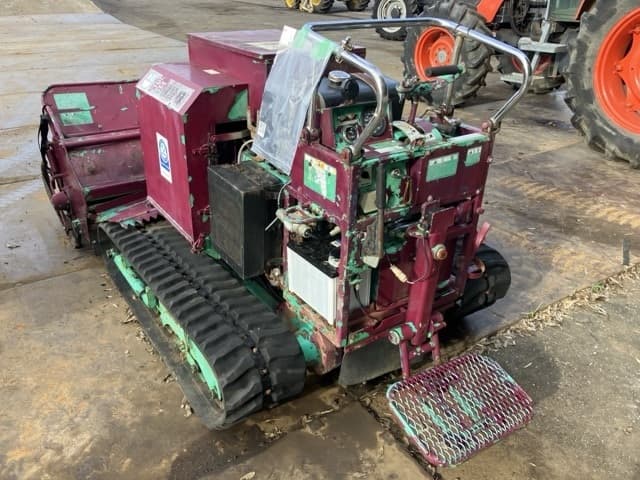 MOWING MACHINE — Auction (lot 8462-3818)