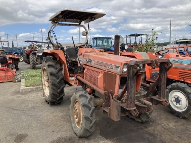 Tractor — Auction (lot 8462-3820)