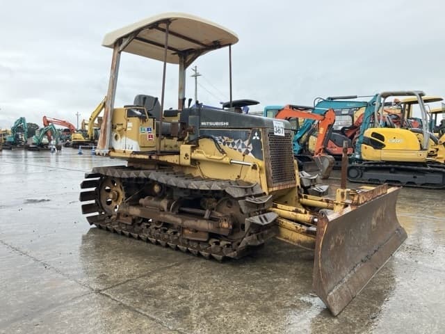 Bulldozer — Auction (lot 8462-387)