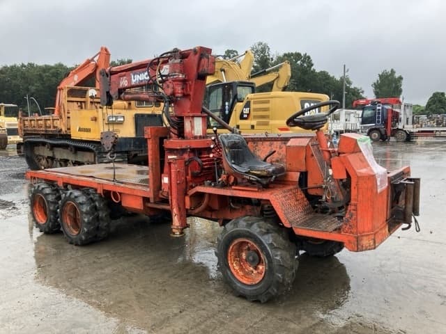 WHEEL CARRIER — Auction (lot 8462-389)