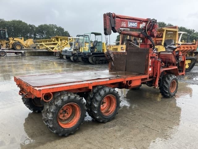 WHEEL CARRIER — Auction (lot 8462-389)
