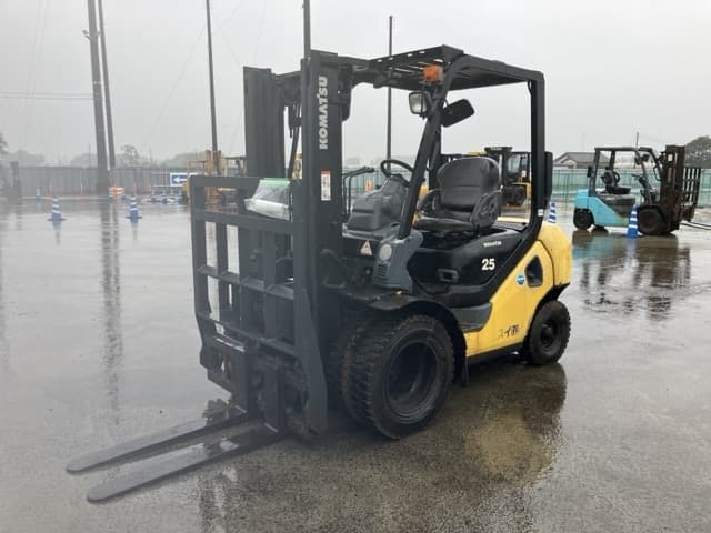 Forklift — Auction (lot 8462-4015)