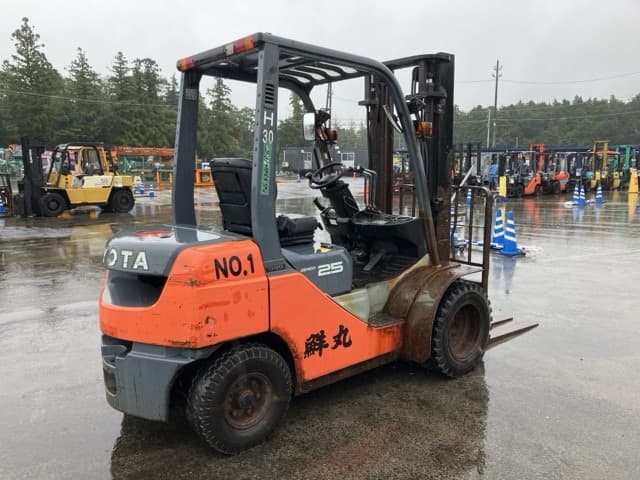 Forklift — Auction (lot 8462-4016)