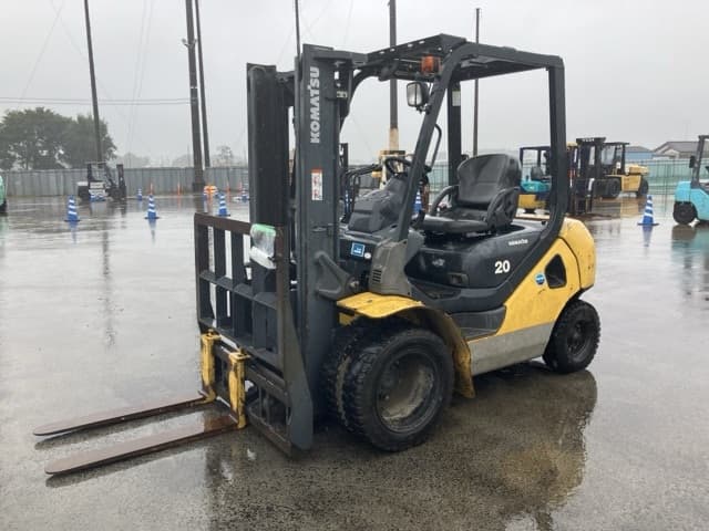Forklift — Auction (lot 8462-4017)