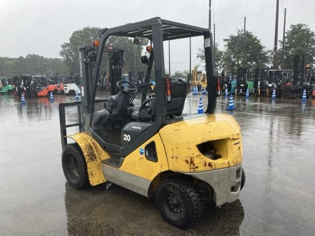 Forklift — Auction (lot 8462-4017)