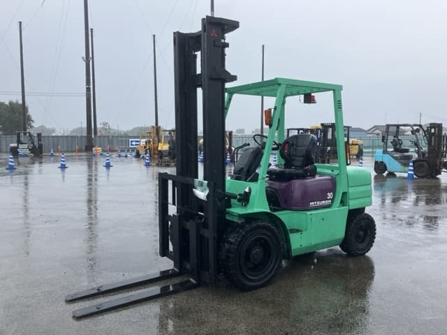Forklift — Auction (lot 8462-4021)