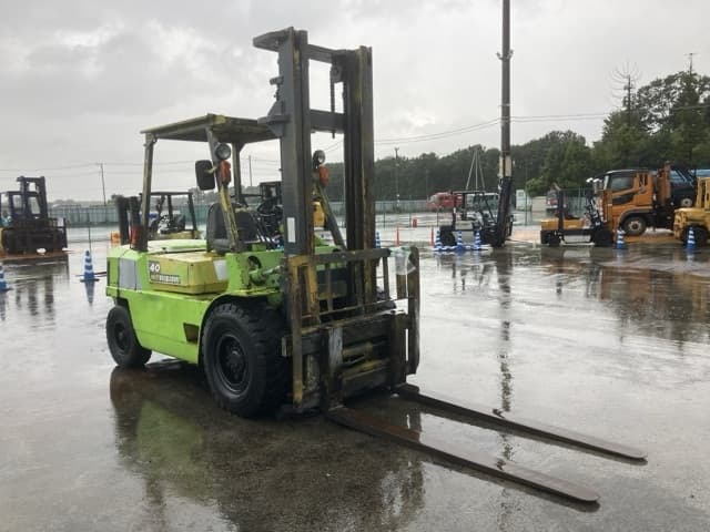 Forklift — Auction (lot 8462-4027)