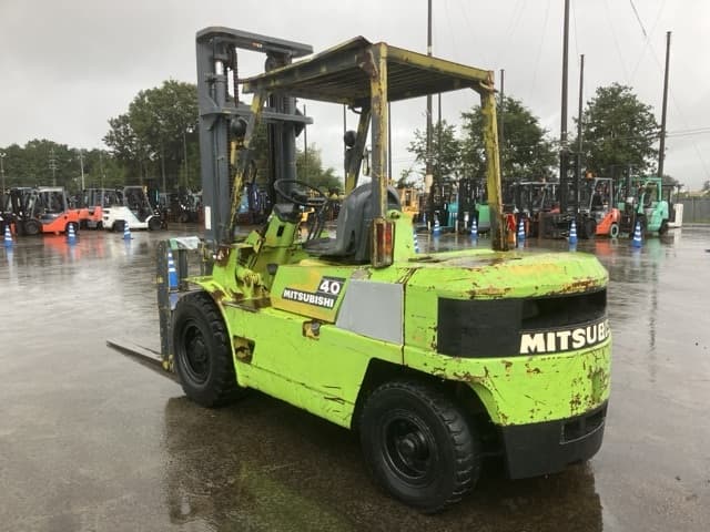 Forklift — Auction (lot 8462-4027)