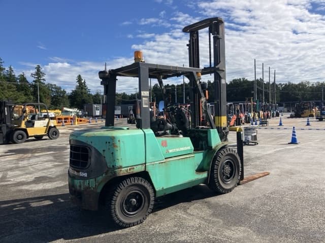 Forklift — Auction (lot 8462-4028)