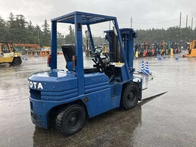 Forklift — Auction (lot 8462-4029)
