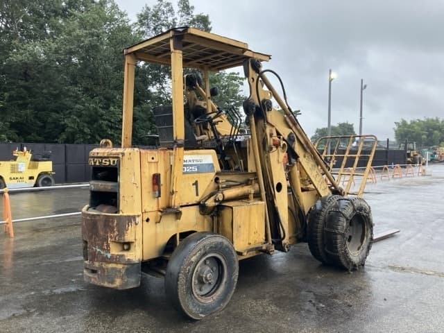 SHOVEL LOADER — Auction (lot 8462-403)