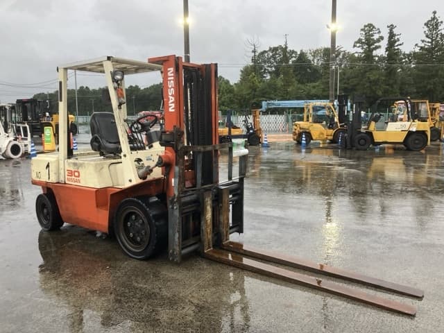 Forklift — Auction (lot 8462-4035)