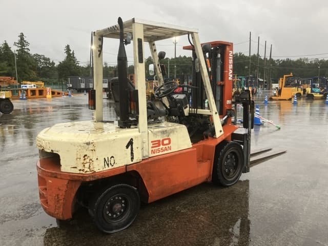 Forklift — Auction (lot 8462-4035)