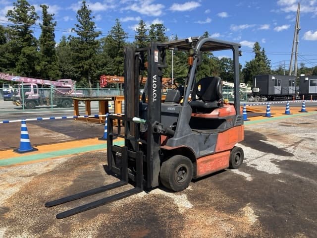 Battery Forklift — Auction (lot 8462-4036)