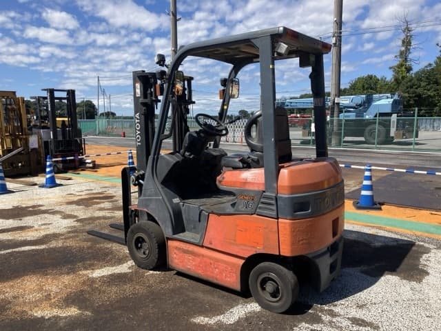 Battery Forklift — Auction (lot 8462-4036)