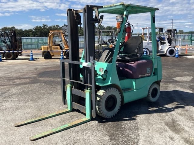 Forklift — Auction (lot 8462-4037)