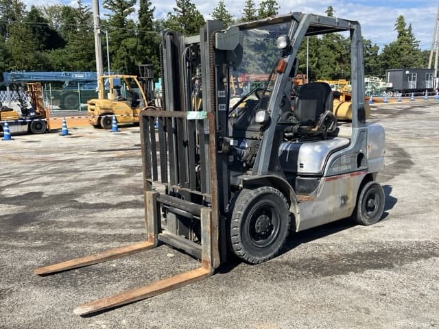 Forklift — Auction (lot 8462-4039)