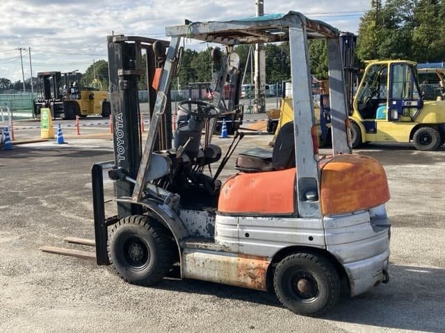 Forklift — Auction (lot 8462-4043)